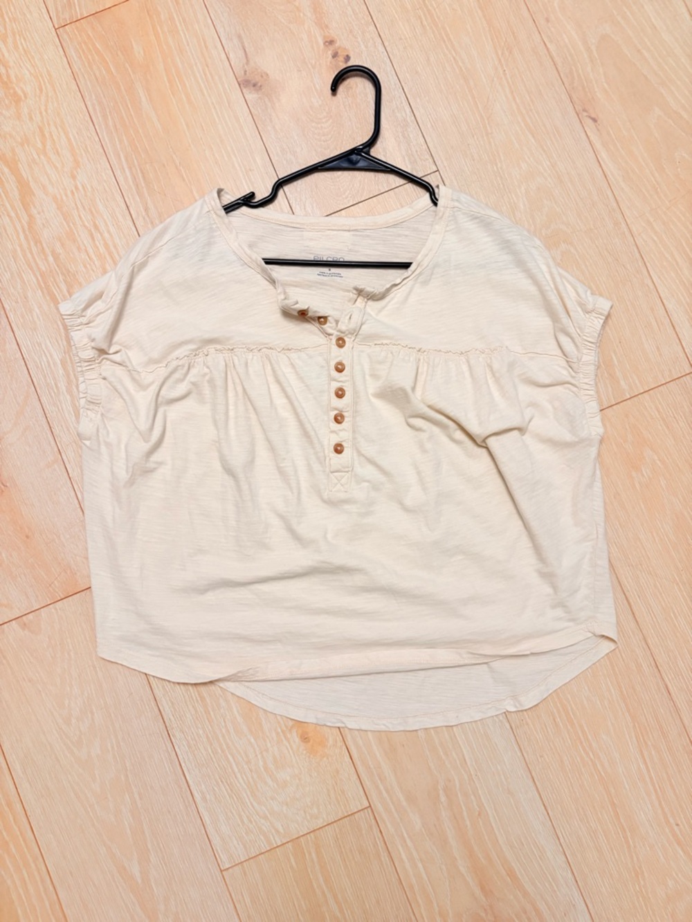 Anthropologie Cream Short-Sleeve Henley Blouse with Button Placket